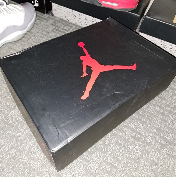 Jordan 5 Black Metallic Sneakers Men's Size 13 - Picture 12 of 12